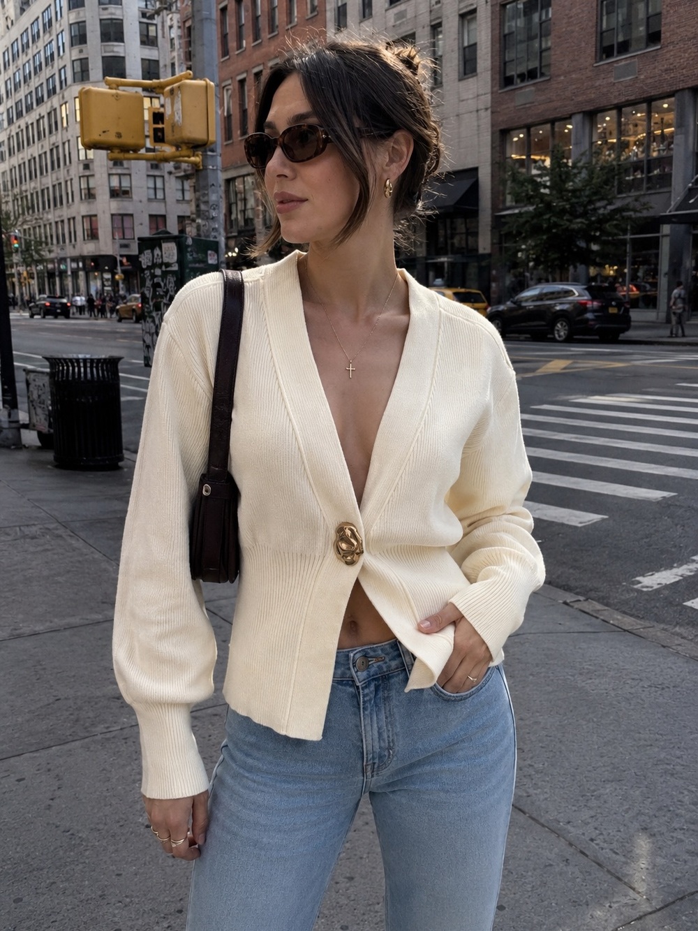 Urban Revivo Ivory Ribbed Sculpted Waist Gold Button Cardigan XS US 2 NWT
